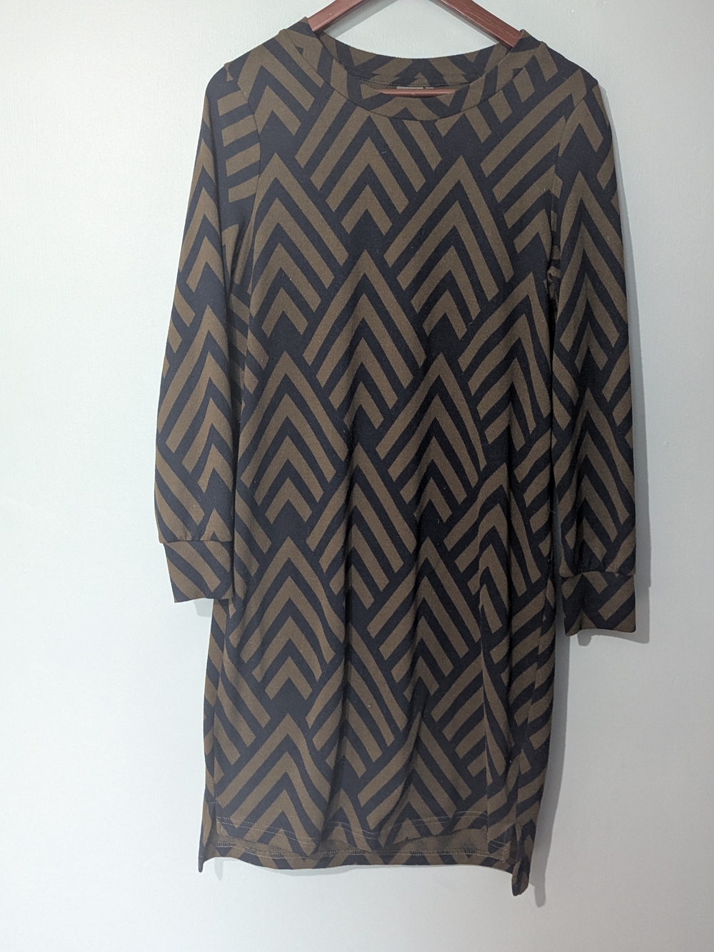 Ichi Women's Geometric Pattern Zigzag Long Sleeve Shift Dress 1960s Retro